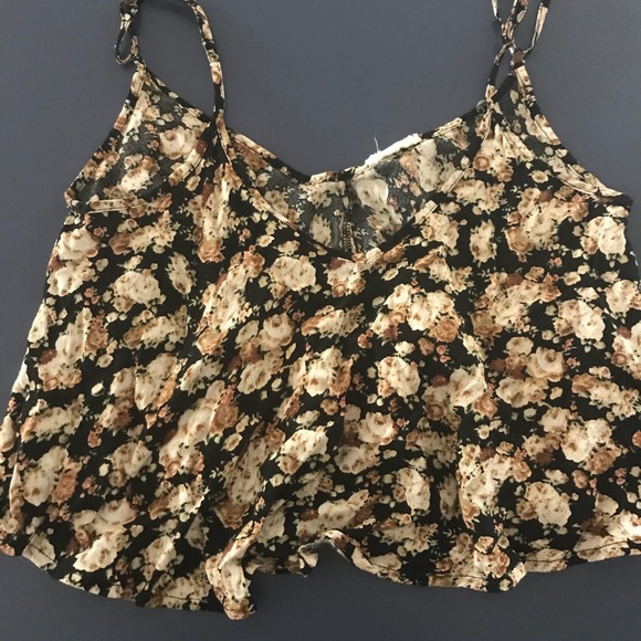 La Hearts Tops - LA HEARTS FLORAL CROP TOP